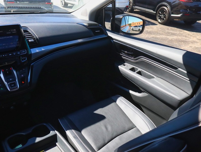 2023 Honda Odyssey Touring Auto