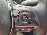 2020 Toyota Camry Hybrid Hybrid XLE Auto