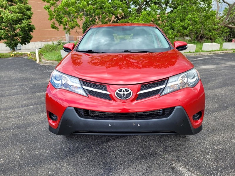 2015 Toyota RAV4 AWD 4dr LE