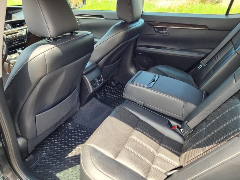 2016 Lexus ES 350 4dr Sdn
