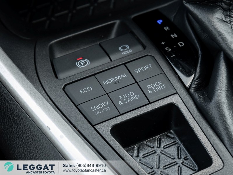 2024 Toyota RAV4 XLE AWD