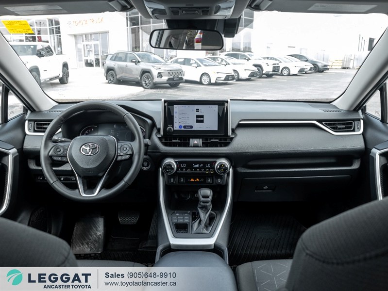 2024 Toyota RAV4 XLE AWD