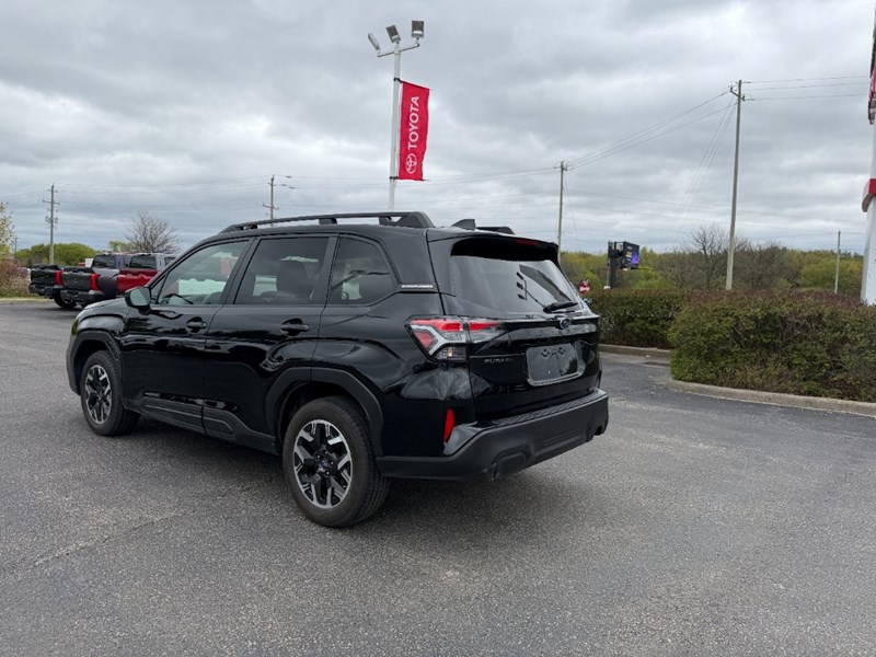 2025 Subaru Forester Convenience AWD
