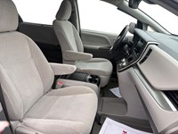 2018 Toyota Sienna LE 8-Passenger FWD