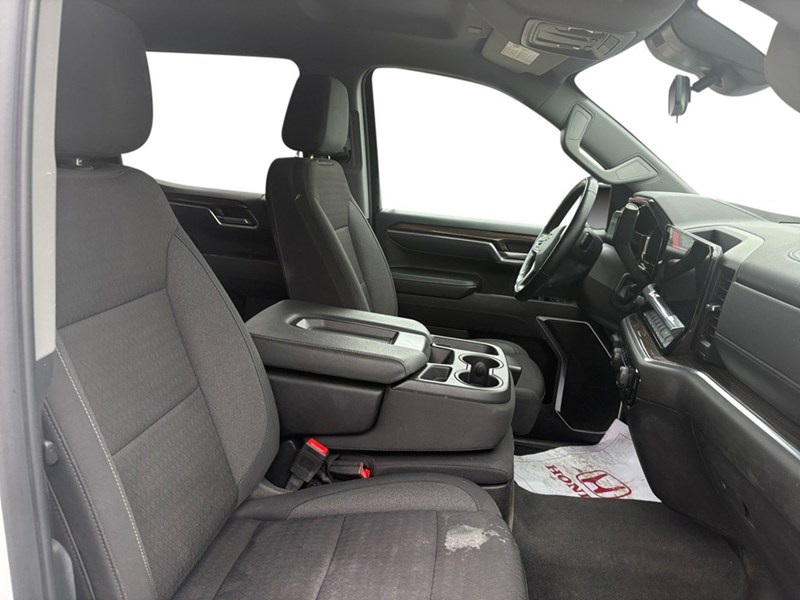 2025 Chevrolet Silverado 1500 4WD Crew Cab 147