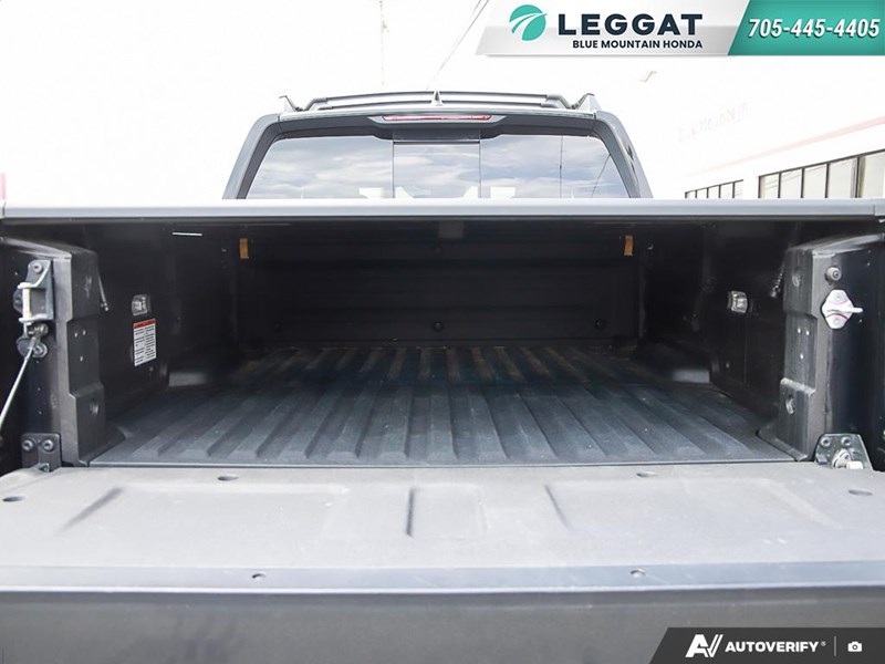 2025 Honda Ridgeline Black Edition AWD|One Owner
