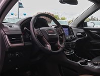 2024 GMC Terrain AWD 4dr AT4