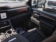 2026 GMC Sierra 3500HD 4WD Crew Cab 172