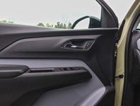 2027 Chevrolet Bolt FWD 4dr LT