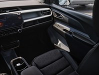 2027 Chevrolet Bolt FWD 4dr LT