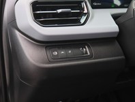 2027 Chevrolet Bolt FWD 4dr LT