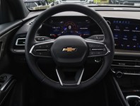 2027 Chevrolet Traverse AWD 4dr LT