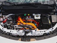 2027 Chevrolet Bolt FWD 4dr LT