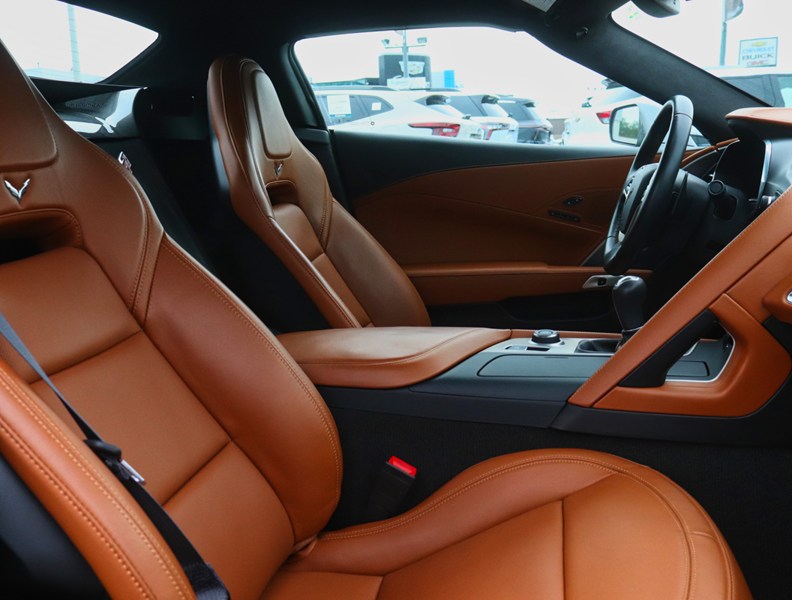 2015 Chevrolet Corvette 2dr Stingray Conv w/3LT