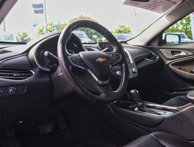 2018 Chevrolet Malibu 4dr Sdn Premier w/2LZ