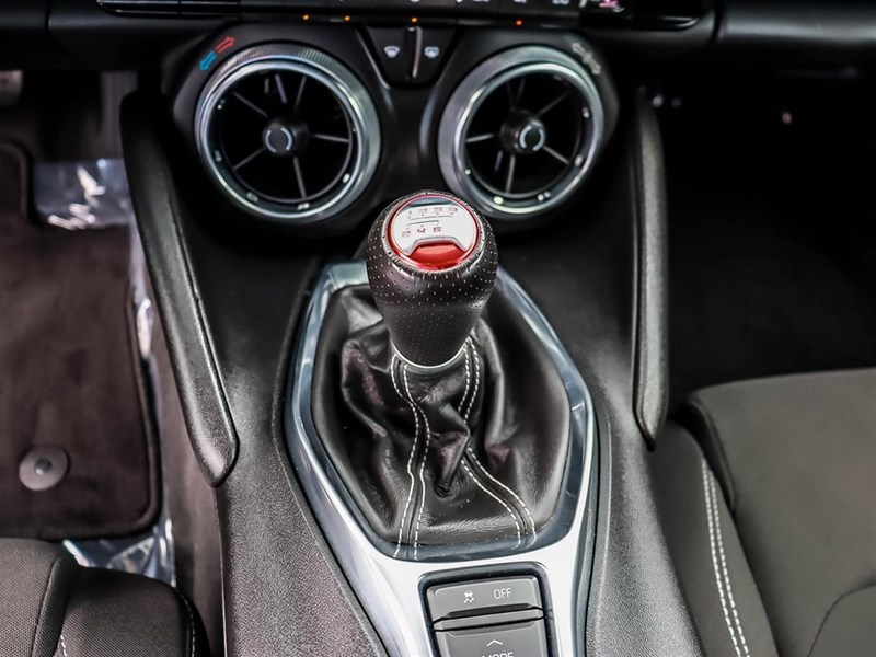 2020 Chevrolet Camaro LT1 | 6SPEED | 455HP | 6.2LV8 | NOACCIDENTS | MINT