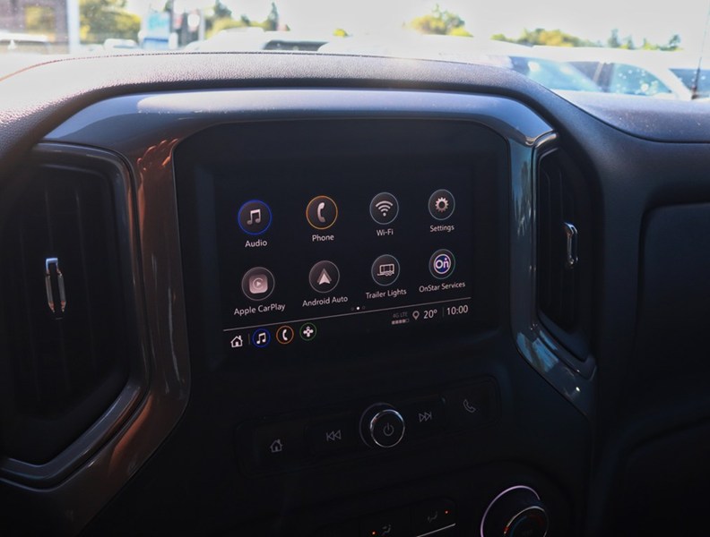 2022 Chevrolet Silverado 1500 4WD Crew Cab 147