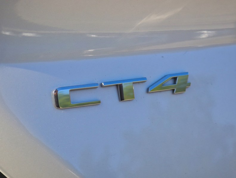 2023 Cadillac CT4 4dr Sdn Premium Luxury