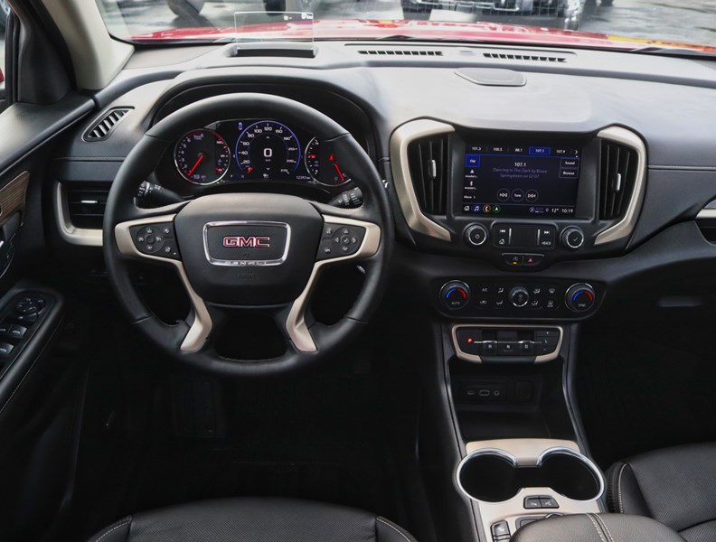 2024 GMC Terrain AWD 4dr Denali