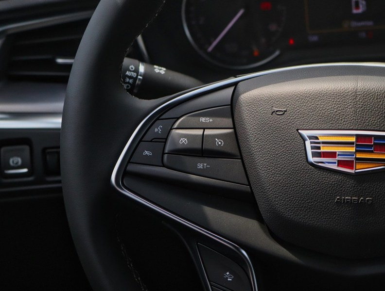 2026 Cadillac XT5 FWD 4dr Luxury