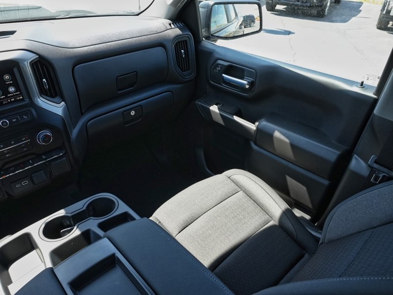2026 Chevrolet Silverado 1500 4WD Crew Cab 147