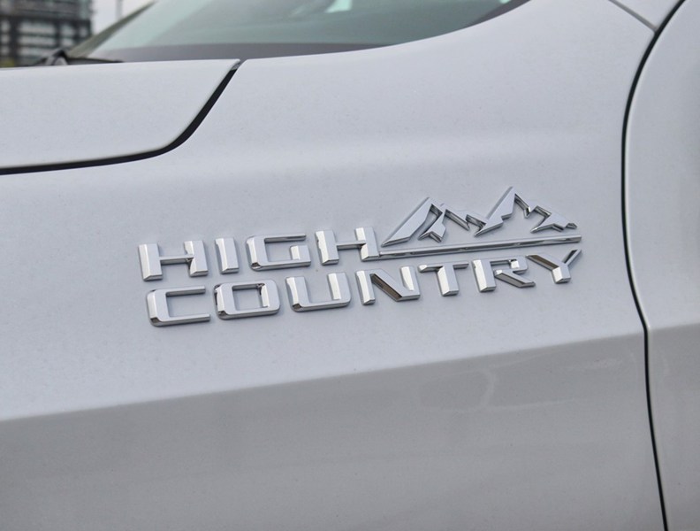 2026 Chevrolet Tahoe 4WD 4dr High Country