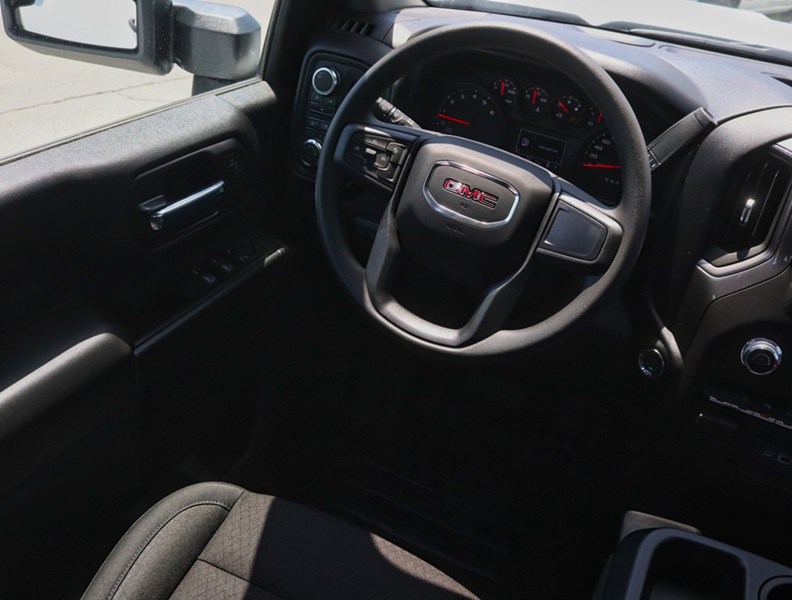 2026 GMC Sierra 3500HD 4WD Crew Cab 159