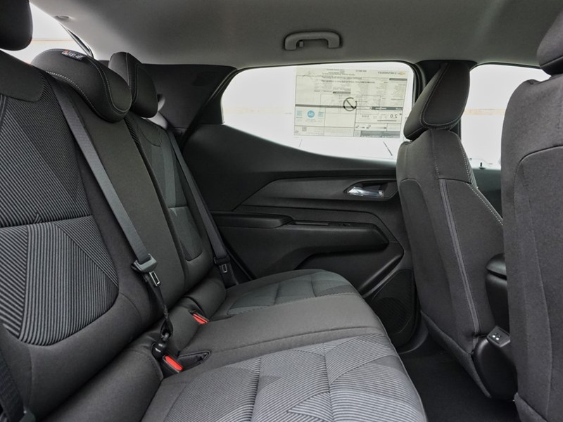 2027 Chevrolet Bolt FWD 4dr LT