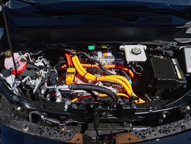 2027 Chevrolet Bolt FWD 4dr LT