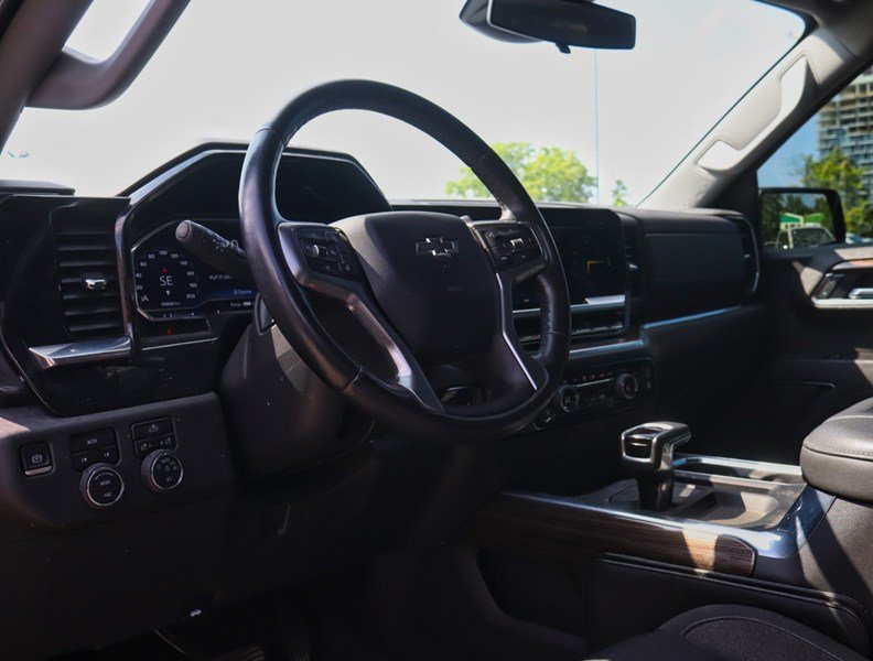 2022 Chevrolet Silverado 1500 4WD Crew Cab 147