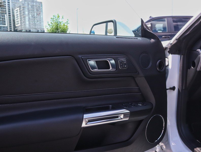 2022 Ford Mustang EcoBoost Convertible