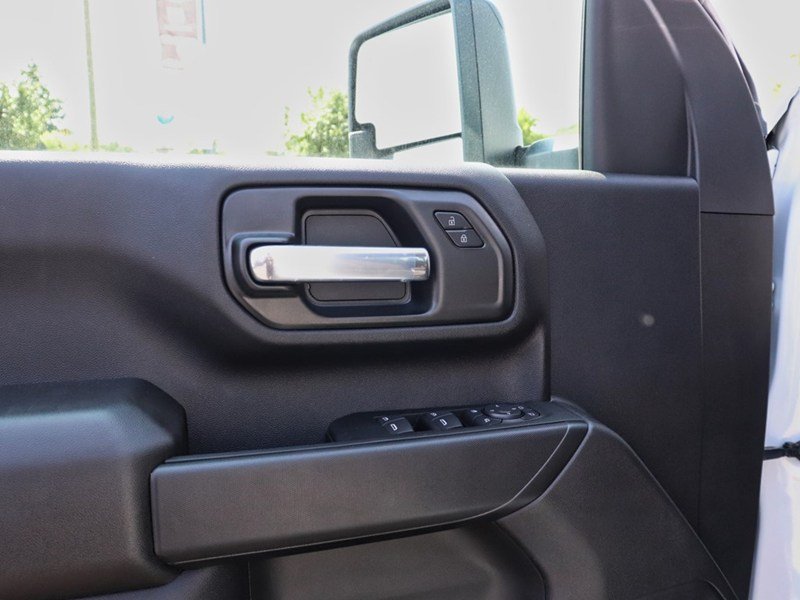2025 Chevrolet Silverado 2500HD 4WD Crew Cab 172