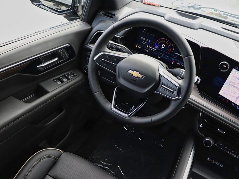 2026 Chevrolet Suburban 4WD 4dr Premier