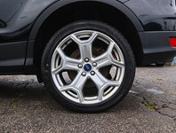 2017 Ford Escape Titanium | 2.0L | ROOF | NAV | BLIS | 19s