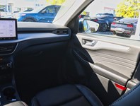 2023 Ford Escape Platinum | AWD | HYBRID | NAV | HTD STR WHL