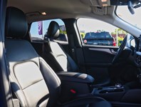 2023 Ford Escape Platinum | AWD | HYBRID | NAV | HTD STR WHL