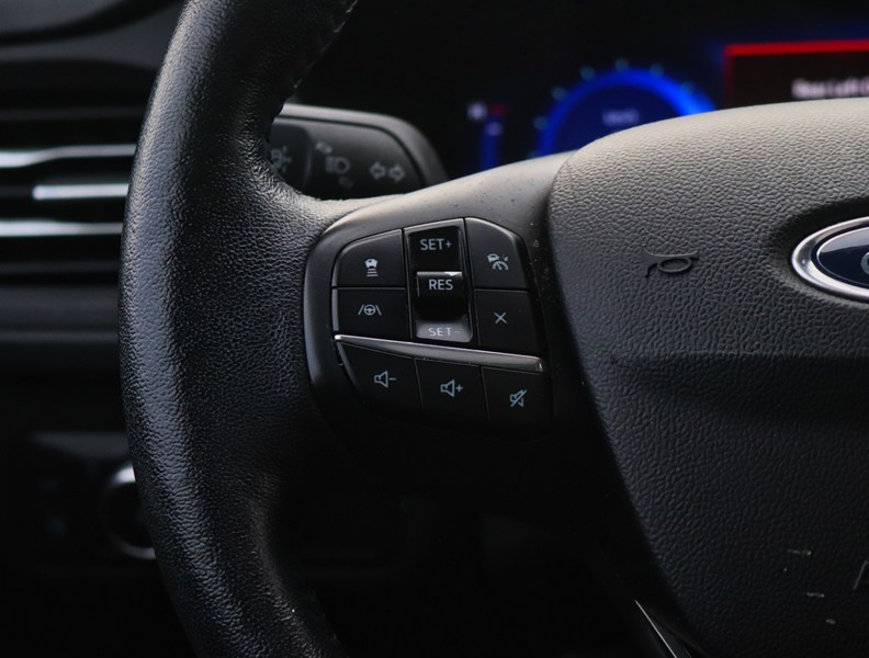 2020 Ford Escape Titanium Hybrid | AWD | PREM PKG | ROOF | NAV |B&O