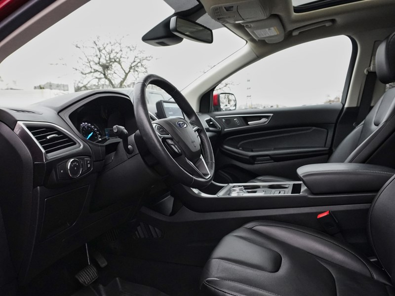 2022 Ford Edge Titanium | AWD | ROOF | HTD STR WHL | B&O | 20s