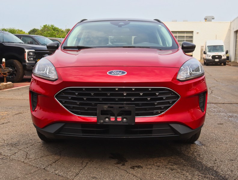2022 Ford Escape SE | AWD | 1.5L | ROOF | SPORT PKG | NAV | HTD STR