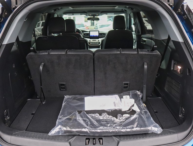 2022 Ford Explorer XLT | 4WD | SPORT PKG | ROOF | NAV | TOW | 20s
