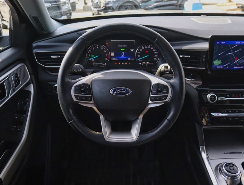 2022 Ford Explorer Limited | 4WD | HYBRID | NAV | ROOF | TOW | 360