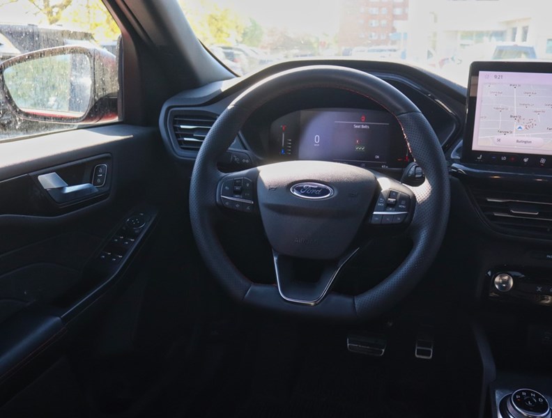2023 Ford Escape ST-Line | AWD | 1.5L | TECH PKG | NAV |HTD STR WHL