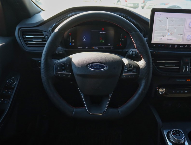 2023 Ford Escape ST-Line | AWD | 1.5L | TECH PKG | NAV |HTD STR WHL
