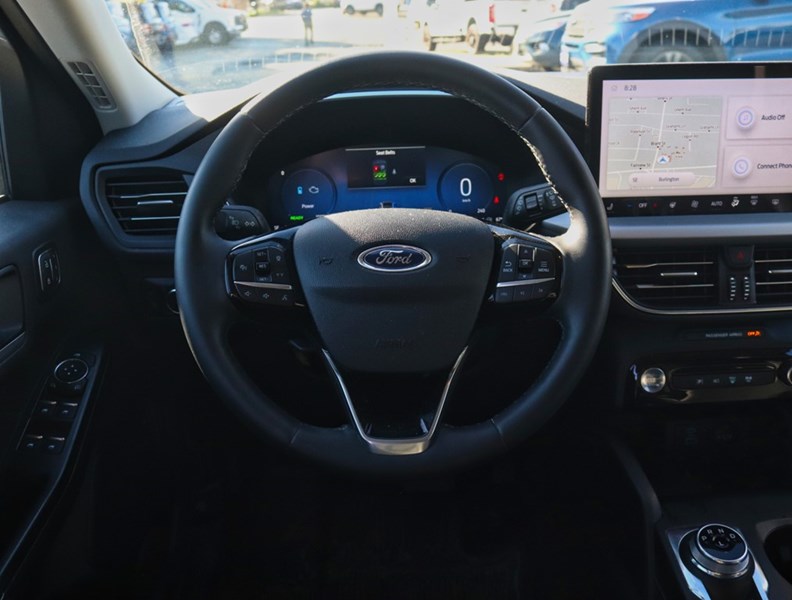 2023 Ford Escape Platinum | AWD | HYBRID | NAV | HTD STR WHL