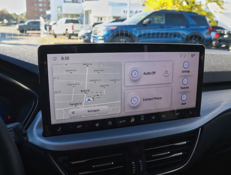 2023 Ford Escape Platinum | AWD | HYBRID | NAV | HTD STR WHL