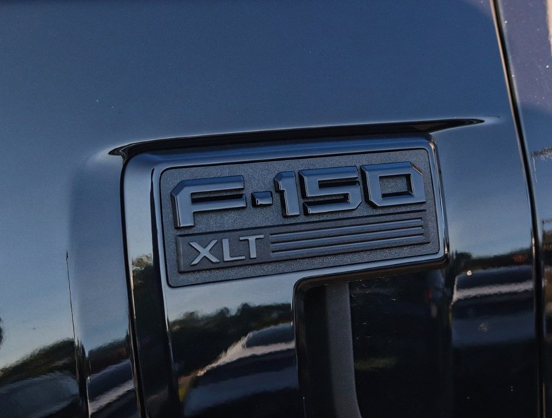 2025 Ford F-150 XLT | 4X4 | 2.7L | 302A | BLK PKG PLS | BED UTL