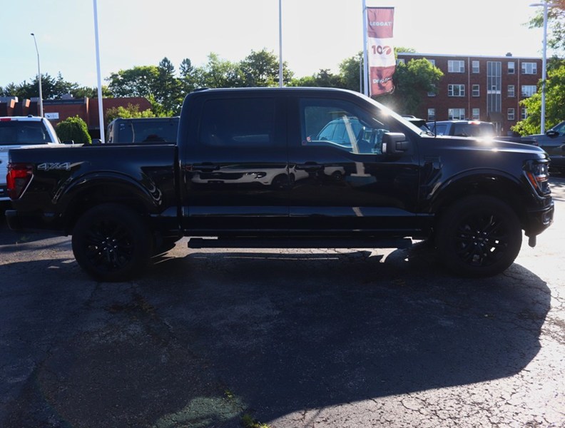 2025 Ford F-150 XLT | 4X4 | 2.7L | 302A | BLK PKG PLS | BED UTL