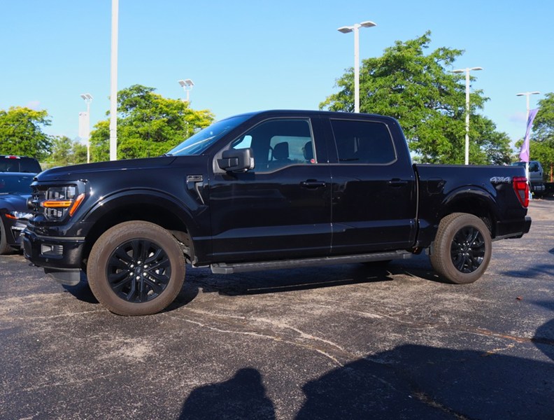 2025 Ford F-150 XLT | 4X4 | 2.7L | 302A | BLK PKG PLS | BED UTL