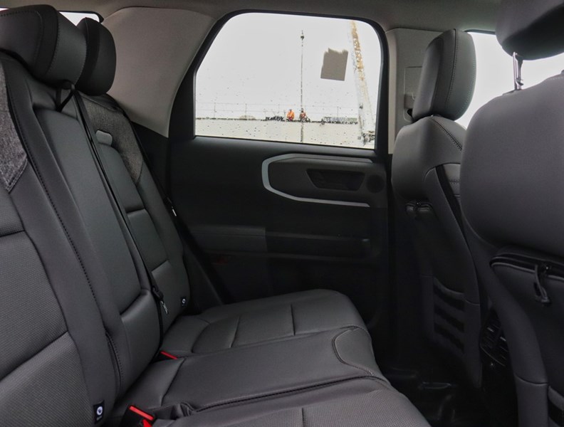 2026 Ford Bronco Sport Badlands | 4x4 | 2.0L | ROOF | TECH PKG