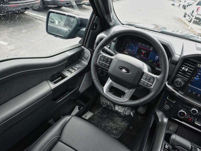 2026 Ford F-150 LARIAT | 4X4 | HYBRID | 502A | BLK PK | ROOF
